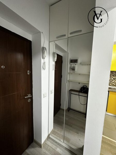 Garsoniera in Primaverii langa Jean Monnet